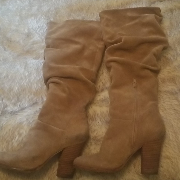 Soft leather boots with heels Size 9 - Picture 1 of 1
